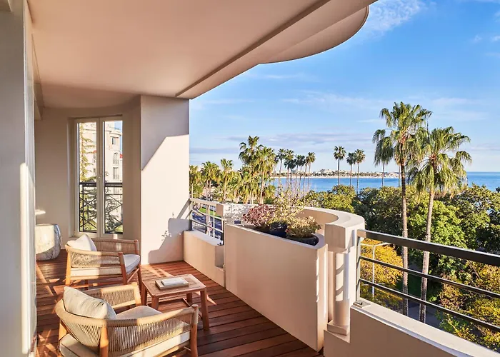 Hôtel Barrière Le Majestic Cannes